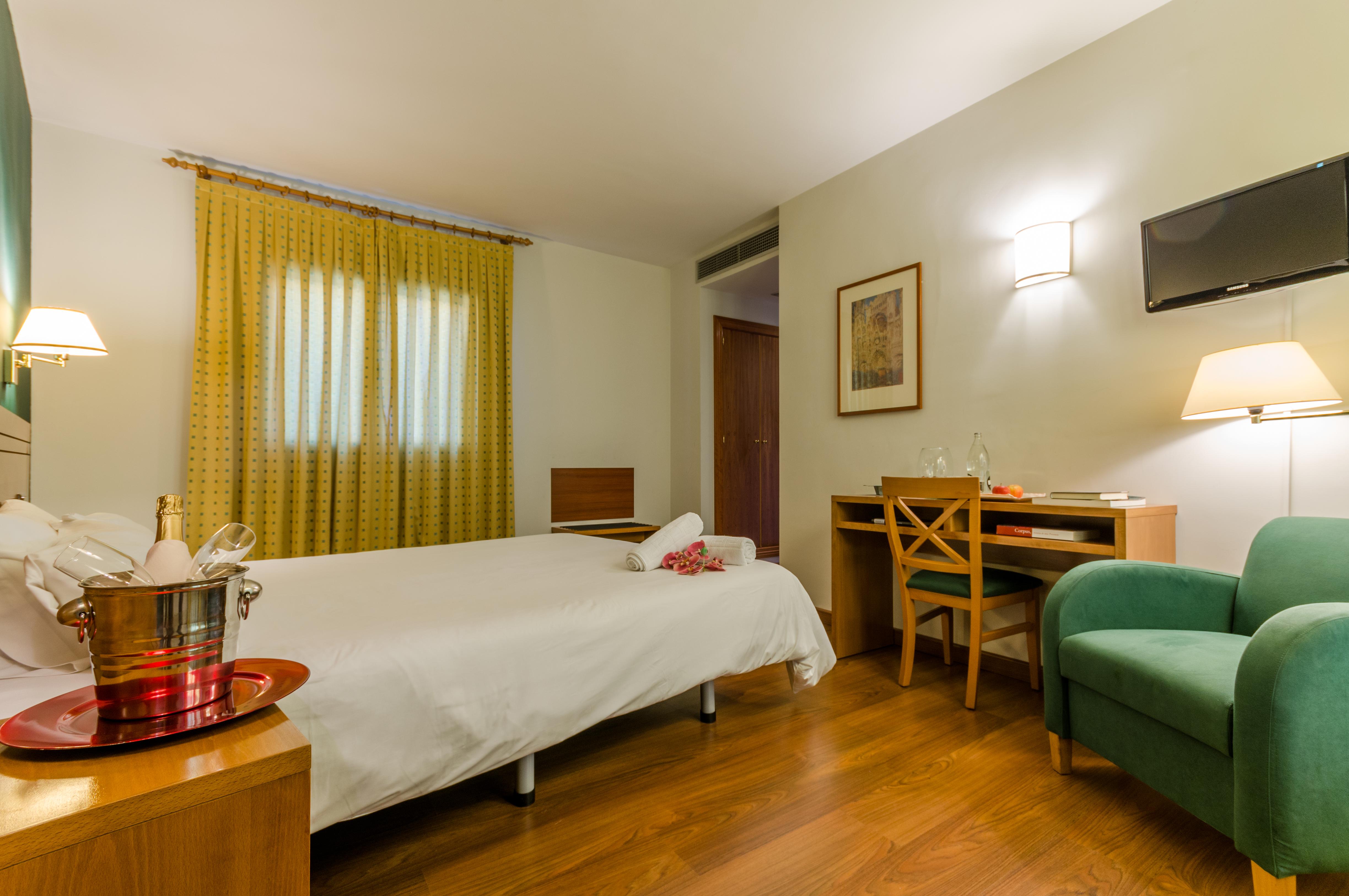Yit Conquista De Toledo Otel Oda fotoğraf